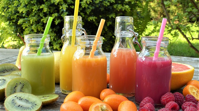 Juicing and smoothie recipes