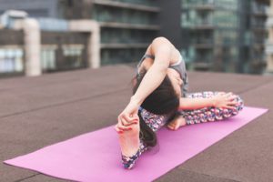 Stretching in Yogilates and weight loss