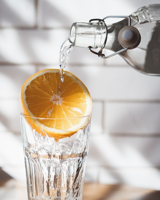 Water lemon detox