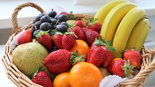 Fruits contains natural sugar