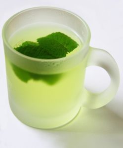Drink mint tea before meal