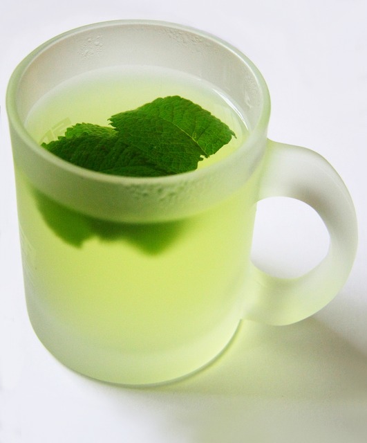 Drink mint tea before meal